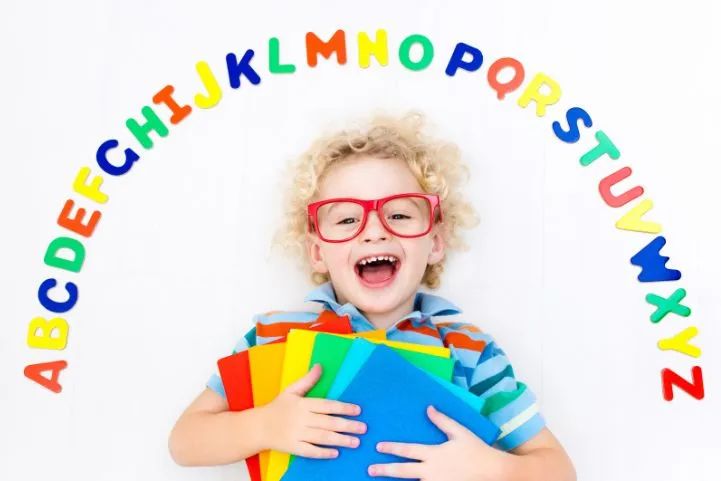 牛津大学也震惊！神奇一张表搞定215条自然拼读规则！